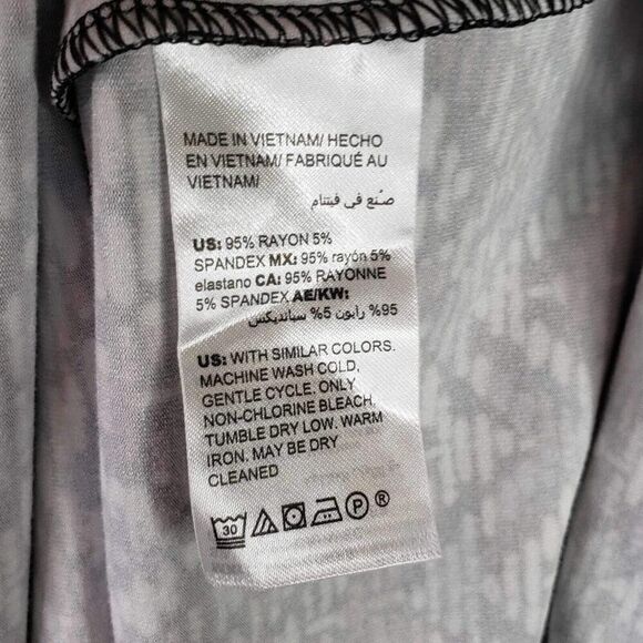 Chicos Shift Dress Women's Size 2 US L 12/14 Geometric LS Stretch Knit - Picture 7 of 11